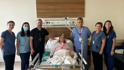 Sırt ağrısıyla gittiği hastanede hayatının şokunu yaşadı