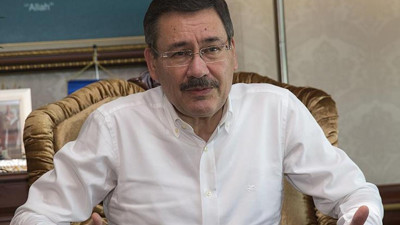 Melih Gökçek sosyal medyada yine tutturamadı. "Bombalandı" dediği kilisenin zarar görmediği açıklandı. Kilise Melih Gökçek'i yalanladı