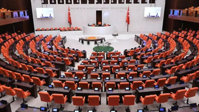 Orta Afrika Cumhuriyeti tezkeresi TBMM'de kabul edildi