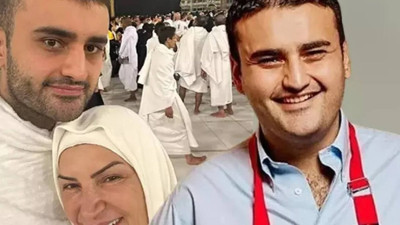 CZN Burak annesiyle Umre'ye gitti. Kabe pozlarına yorum yağdı
