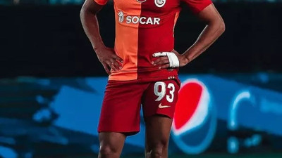 Vincenzo Montella'dan Sacha Boey açıklaması. Milli takıma mı geliyor