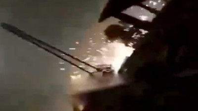 İsrail tarafından vurulan Halep havalimanının vurulma anları