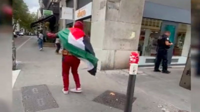 2 milyon takipçili Fransız internet fenomeninden Filistin'e kostümlü ve danslı destek