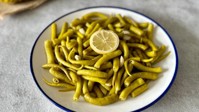 Turşu yapımının püf noktaları 1 kilo biber turşusuna ne kadar sirke ve tuz konur?