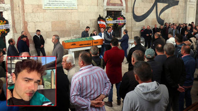 Üniversiteli Batuhan’a son veda: Yolun karşına geçerken otomobil çarpmıştı