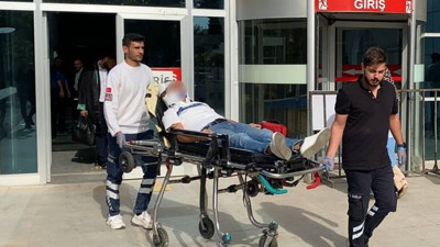 Adıyaman Adliyesi'nde 1’i polis 2 yaralı