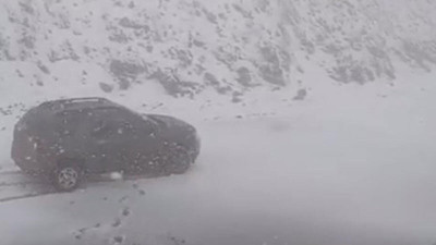 Bingöl'ün yüksek kesimlerinde kar etkili oldu