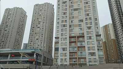 Site yönetiminden borç dayağı. 28 milyon liralık borç çıkarıp zorla tahsil ettiler