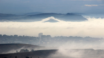 Koca şehir sise teslim. Görüş mesafesi 10 metreye düştü