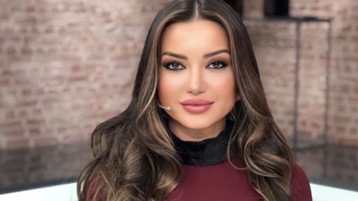 Esra Ezmeci insanın yüzünü kızartacak soruları açıkladı. Kadınların hepsi yatak odası sırlarını anlattı