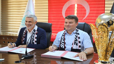 Aksarayspor'da Önder Karaveli yönetimi resmen sona erdi