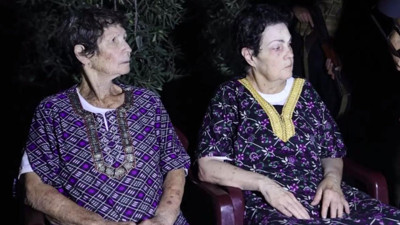 Hamas’ın serbest bıraktığı İsrailli 2 rehine Mısır'da