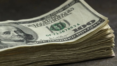 Selçuk Geçer dolarda kopacak yeni fırtınayı açıkladı. Dövizin üstüne benzin döküleceği 2 net tarihi verdi