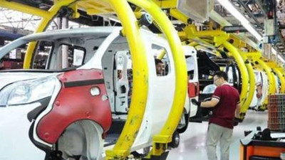 Türkiye'nin en ucuz otomobili oldu 2. el fiyatına satılıyor. Fiyatı duyan soluğu bayide alıyor