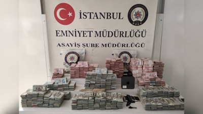 Suriyelilere polislerden kara para iadesi. İstanbul’un göbeğinde bir garip soygun