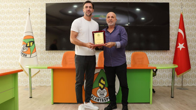 Alanyaspor ayrılığı resmen açıkladı
