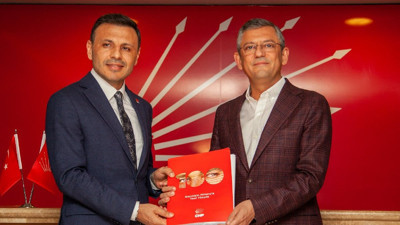 Kurultaya günler kala CHP İstanbul’dan Özgür Özel’e destek: Delegelerimiz açık ve net şekilde değişimi tarif etti