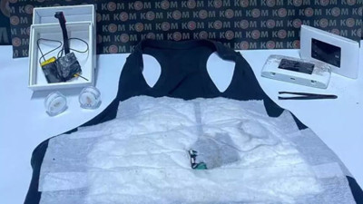 Ehliyet sınavı için kopya düzeneği kurdular