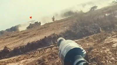 Tünellerden sürünerek çıkıp İsrail ordusunu pusuya düşürdüler. Savaşın en sıcak görüntüsü