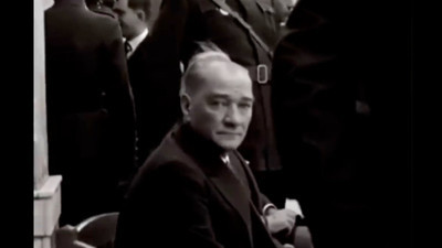 Norm Ender ve ekibinin "Parla" için hazırladığı klip duygulandırdı