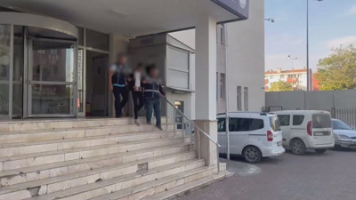 Kayseri'de fuhuş yapıldığı ortaya çıkan evlere baskın