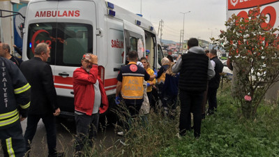 Tır belediye otobüsüne arkadan çarptı. Faciadan dönüldü