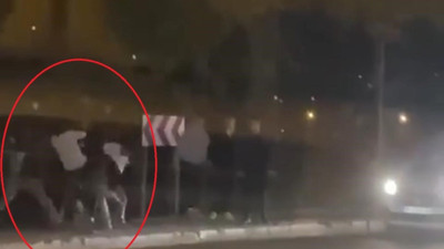 Bursa’da ‘yan bakma’ kavgası, caddeyi ringe çevirdiler