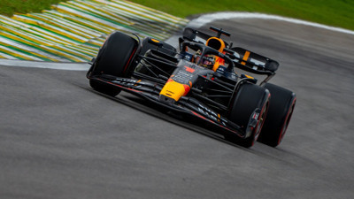 Formula 1'de pole Verstappen'in