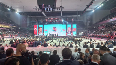 CHP kongresinde flaş gelişme. Aday olamadılar