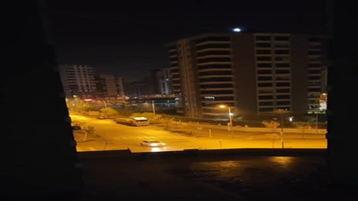 Dakikalarca drift atan sürücü mahalleliyi bezdirdi