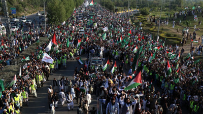 Pakistan’da yaklaşık 1 milyon kişi İsrail’i protesto etti