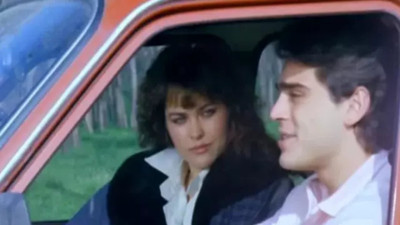 Oyunculuğu bıraktı yeni mesleği herkesi şaşırttı. Yakışıklılığı ile Yeşilçam'a damga vurmuştu