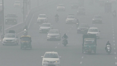 Hindistan’da hava kirliği okulları kapattırdı