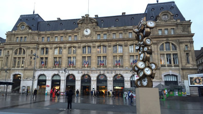 Paris’te bomba ihbarı. Tren garı boşaltıldı