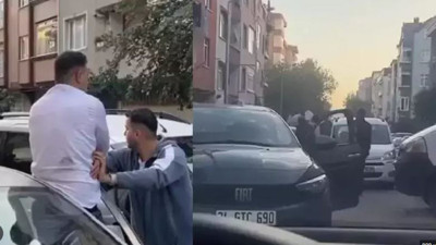 Tacizciye mahalleli meydan dayağı çekti! Yolda yürürken ‘sözlü tacize uğradım’ dedi...