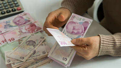 SGK yeni açıklama yaptı. Emekli maaş günü değişti mi?