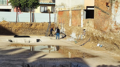 Aydın’da 2 işçi inşaat iskelesinden düştü