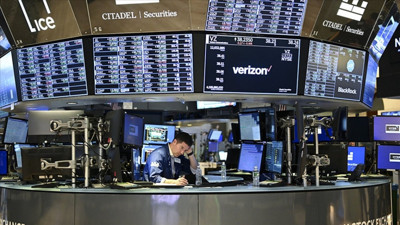 Küresel Piyasalarda kafalar yine karıştı (08 Kasım 2023)