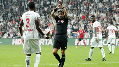 Mete Kalkavan'dan sürpriz karar: Hakemliği bırakıyor