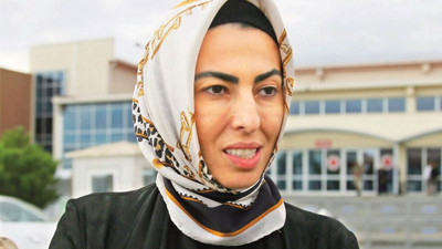 Nihal Olçok Gelecek Partisi’nden istifa etti