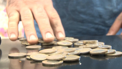 İstanbul'da parayla para kazanma dönemi başladı. Demir 1 TL sıkıntısı bunu da yaptırdı