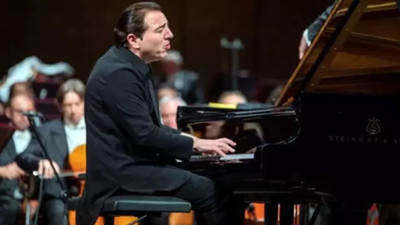 Fazıl Say'ın sevgilisi ayrıldıktan sonra ortaya çıktı. Sekiz aylik ilişkileri bitti