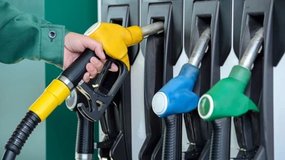 Akaryakıtta indirim bitti bindirim geliyor. Zam tarihi belli oldu