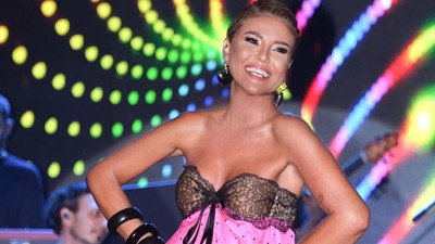 Gülben Ergen 'Ne iş yapıyorsun' sorusuna fena patladı. Kapak gibi cevap verdi