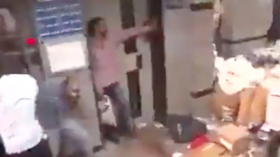 İsrail askerleri Şifa Hastanesi'ndeki doktor ve yaralıları hedef aldı