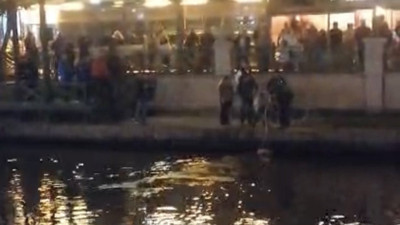 Porsuk Çayı’na düşen kadını, can simidi atarak kurtardılar