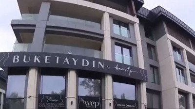 Zaytung'dan Buket Aydın'a fena giydirme. Buket Aydın bile gülecek