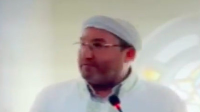 Mehmet Emin Kutluay isimli hoca İsrail'i protesto edenlere seslendi: "Mercedes’e binen siyasiler, şeyhler, hocalar samimi misiniz?"