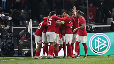 A Milli Takım Almanya'yı mağlup etti. Montella'dan 3'te 3