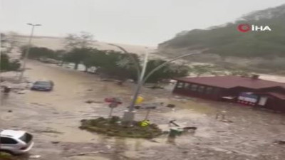 Şile’de dere taştı, yollar su altında kaldı